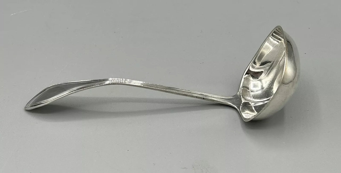 1912 Towle Sterling Mary Chilton Pattern Cream Ladle  25.74 Grams No Monogram